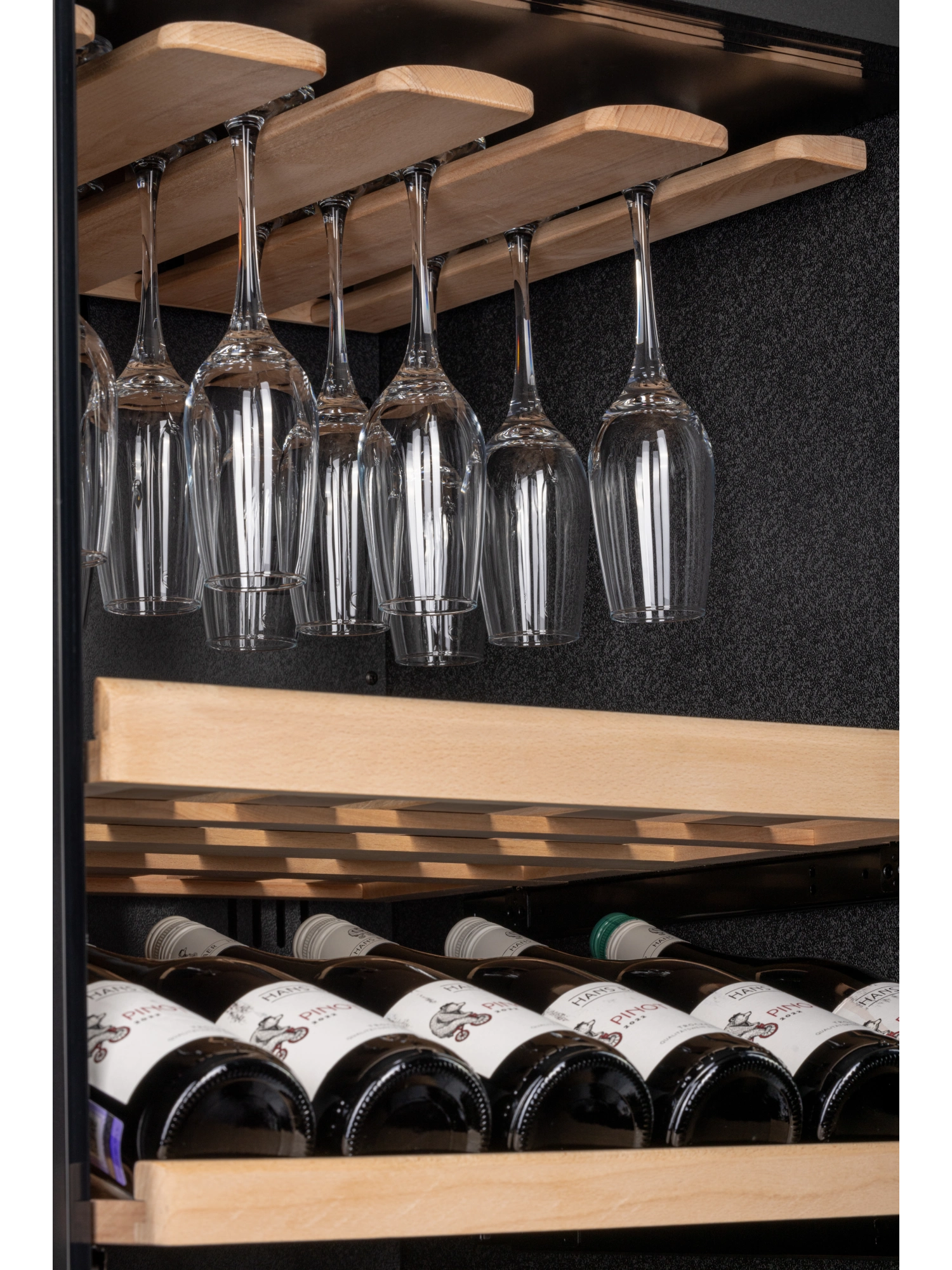  Встраиваемый винный шкаф HIBERG ROYAL WX 190