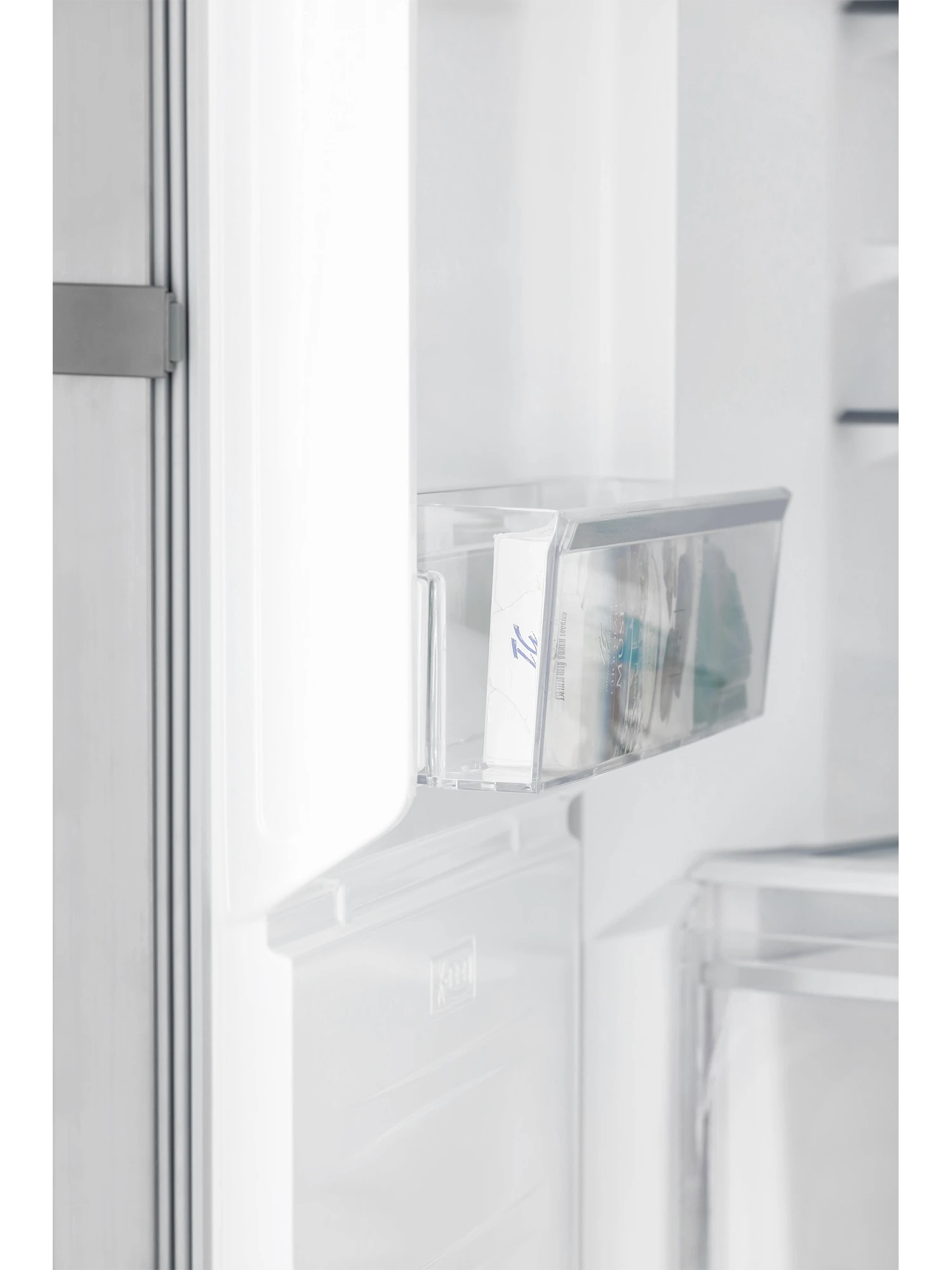  Морозильник HIBERG i-FR 40 S