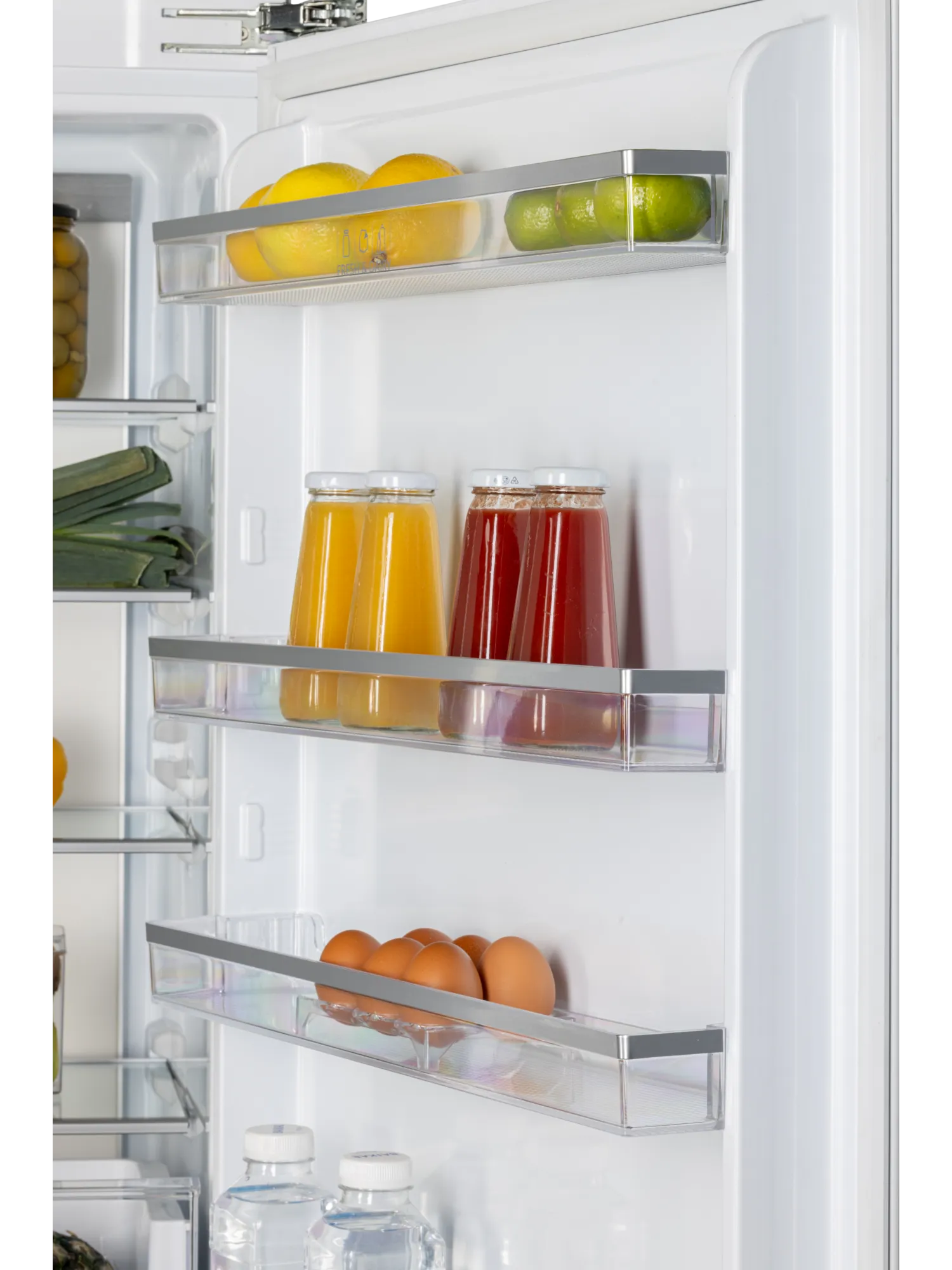  Встраиваемый холодильник HIBERG i-RFCB 520F NFW