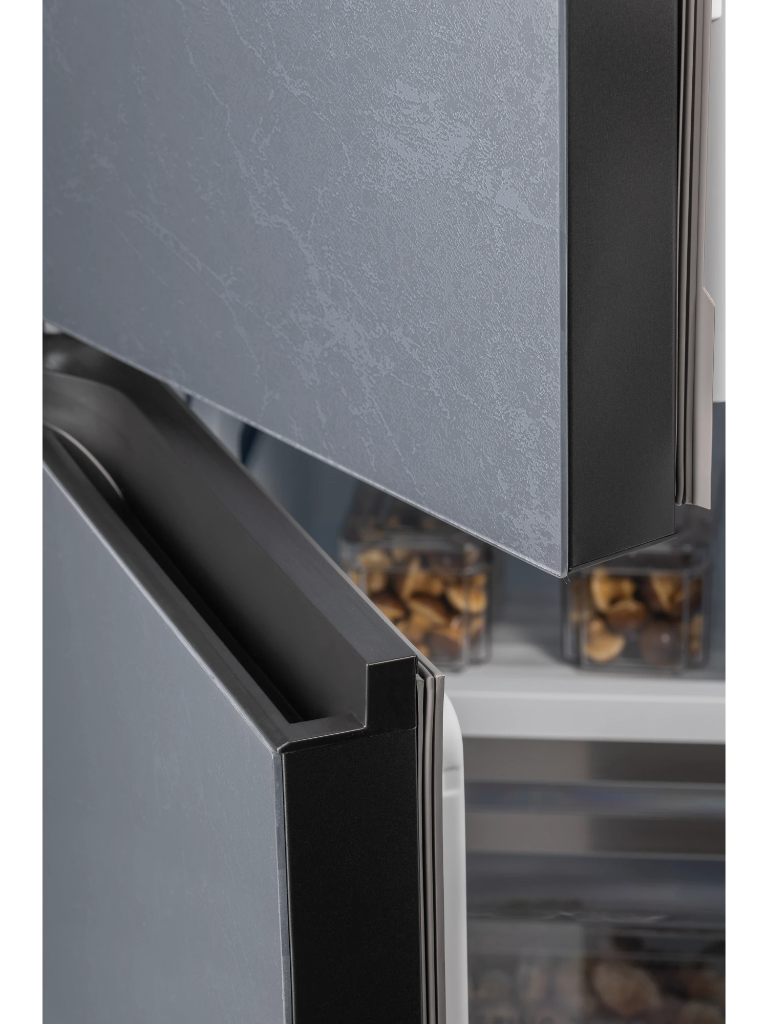  Холодильник HIBERG RFQ-600DX NFGC Inverter