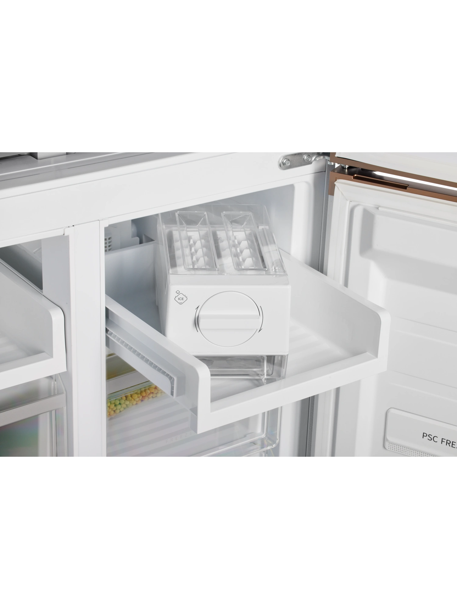  Холодильник HIBERG i-RFQ 630G WS